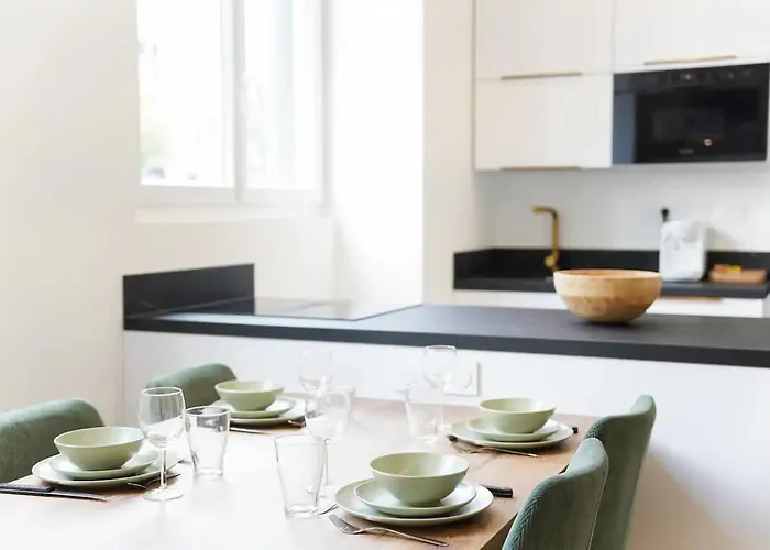 Le Raffine Loustal-oc Pyrenees